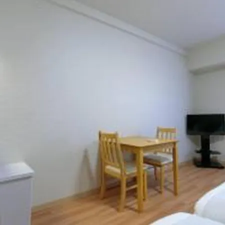 むつみ庵新今宮503 Apartment